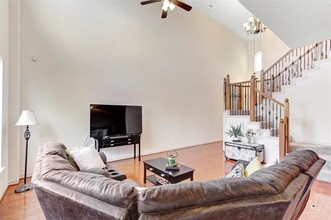 313 Metropolitan Dr in Plano, TX - Building Photo - Building Photo