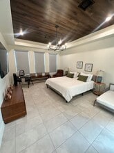 1801 Bridle in El Paso, TX - Foto de edificio - Building Photo