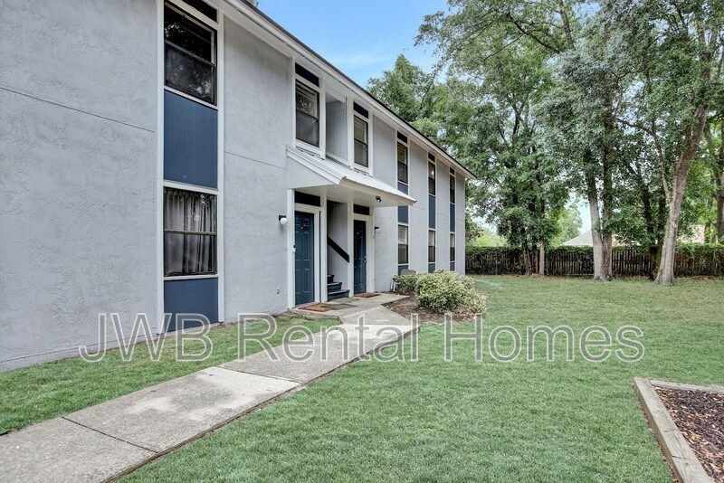 10825 Key Haven Blvd in Jacksonville, FL - Building Photo