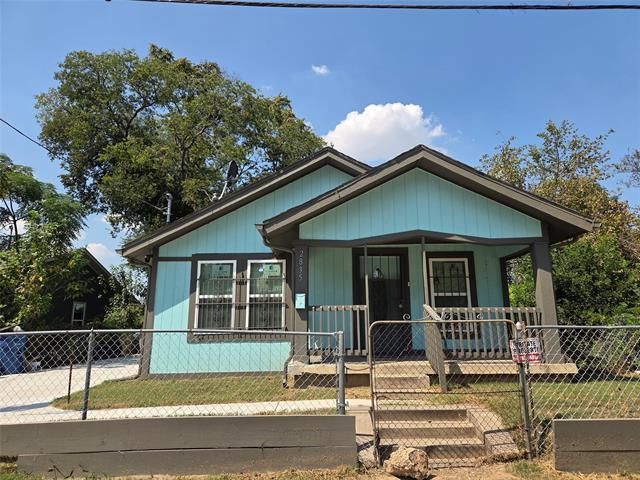property at 2835 Oakdale St