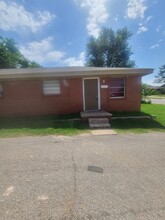 2813 33RD12 PLEX in Oklahoma City, OK - Foto de edificio - Building Photo