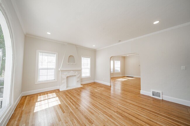 620 51st St-Unit -620 in Oakland, CA - Building Photo - Building Photo
