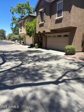 2126 E Fraktur Rd in Phoenix, AZ - Building Photo - Building Photo