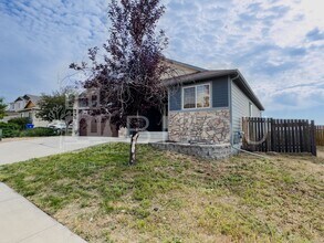 9429 Riverton Path in Fountain, CO - Foto de edificio - Building Photo