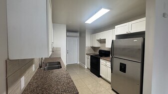 1044 Maynard St in Jacksonville, FL - Building Photo