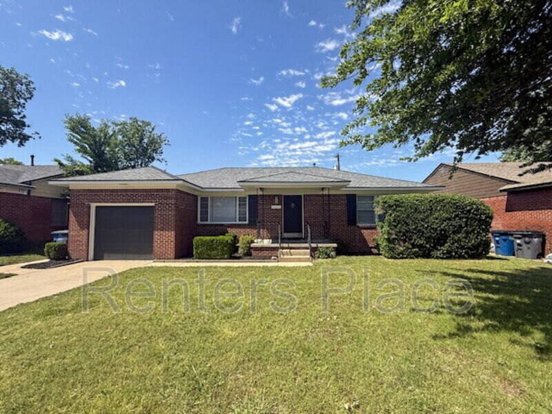 1045 E 53rd St in Tulsa, OK - Building Photo
