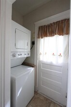 23 Bonner Ave, Unit 1 in Medford, MA - Foto de edificio - Building Photo