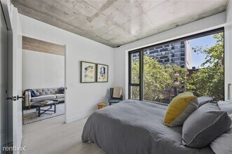 960 Market St in San Francisco, CA - Foto de edificio - Building Photo