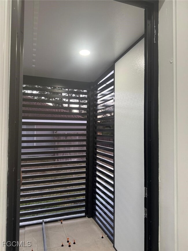 property at 2807 Leeland Heights Blvd E