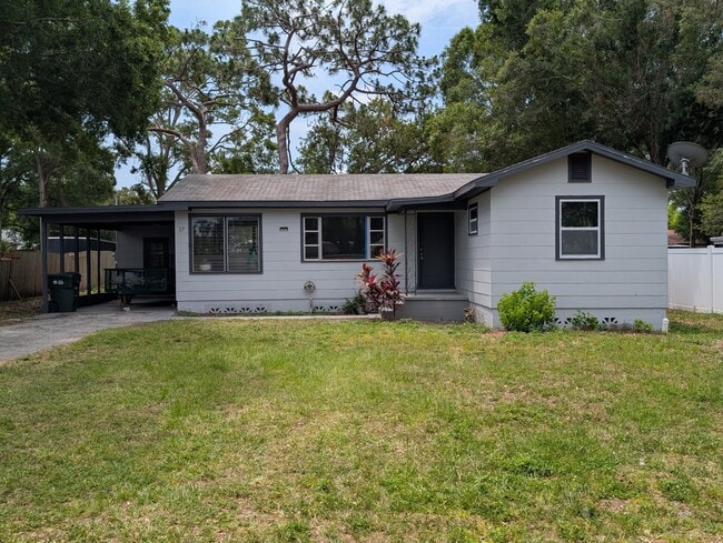 property at 17 Belle Meade Cir