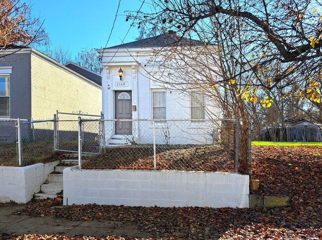 property at 2508 W Main St