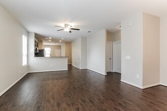 10339 Dawson Hill Lane in Houston, TX - Building Photo - Building Photo