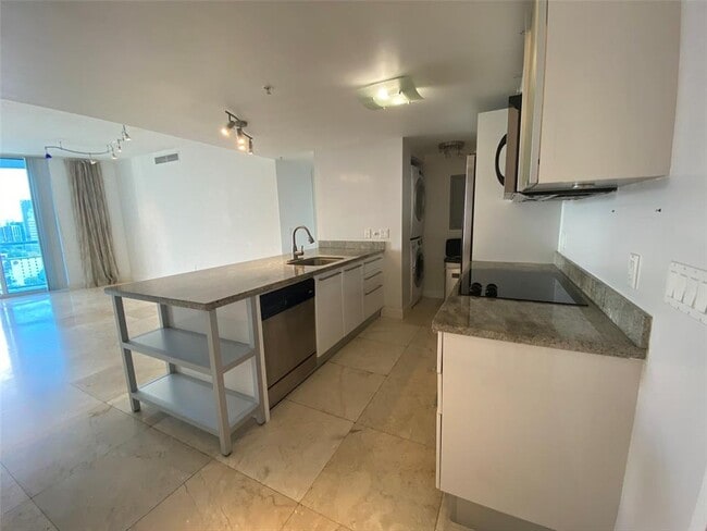 property at 185 SW 7th St