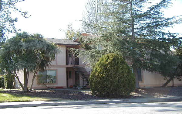 1019 Civic Center Dr in Cotati, CA - Building Photo