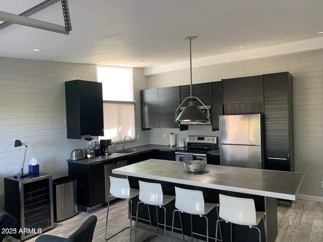 property at 7440 E Cave Creek Rd
