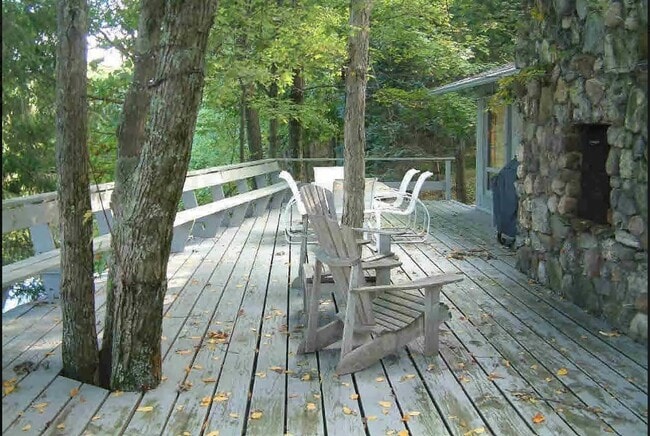 272 Drake Rd in Pleasant Valley, NY - Building Photo - Building Photo