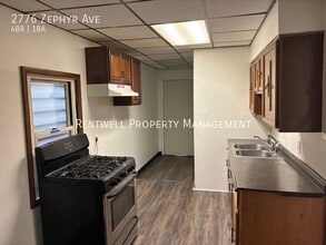 2776 Zephyr Ave in Pittsburgh, PA - Building Photo - Building Photo