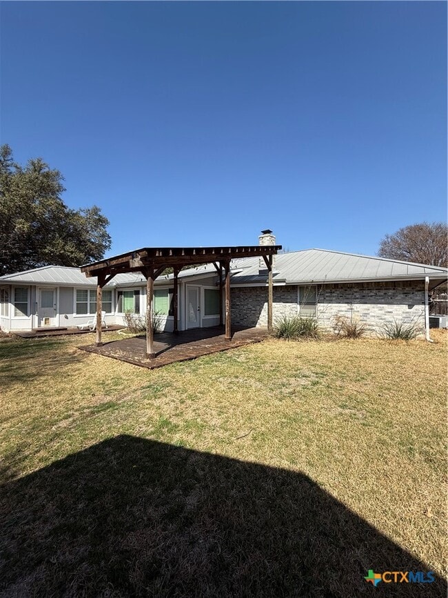 1211 Clearwater Dr in New Braunfels, TX - Building Photo - Building Photo