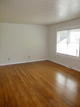 326 Pearson Dr in Asheville, NC - Building Photo - Building Photo
