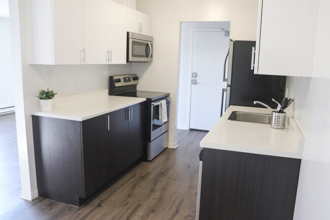 North Murray Street in Quinte West, ON - Building Photo - Building Photo