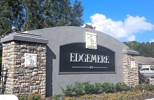 property at 14794 Edgemere Dr