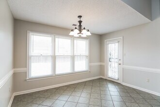 8684 Leaf Manor Cove in Memphis, TN - Building Photo - Building Photo