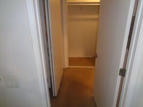 7932 Mission Center Ct in San Diego, CA - Building Photo - Building Photo