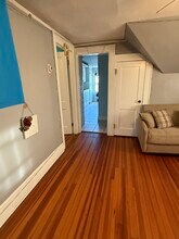 87 Manhattan Ave in Bridgeport, CT - Building Photo - Building Photo