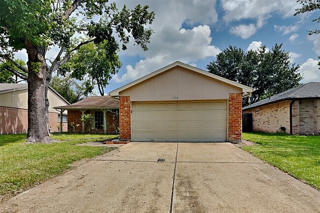 11914 Osage Park Dr