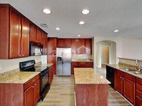 2828 S Killarney Way in Aurora, CO - Building Photo - Building Photo
