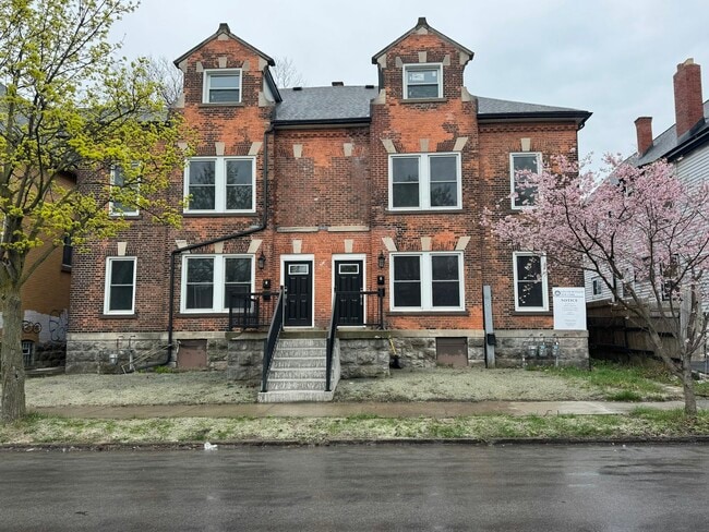 property at 53 Laurel St