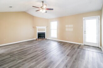 2630 Pintail Dr in Horn Lake, MS - Building Photo - Building Photo