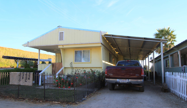 14370 State Highway 160 in Walnut Grove, CA - Building Photo - Building Photo