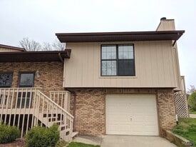 48 Ramona Dr in Belleville, IL - Building Photo