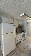 1211 Shalom Dr in Myrtle Beach, SC - Foto de edificio - Building Photo