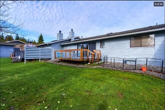 2910 Firwood Ln in Mount Vernon, WA - Building Photo - Building Photo