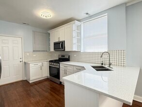 3615 N Troy St in Chicago, IL - Building Photo - Building Photo
