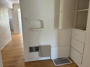 412 N 6th St in Belen, NM - Building Photo - Building Photo