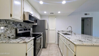 2228 E Campbell Ave in Phoenix, AZ - Building Photo - Building Photo