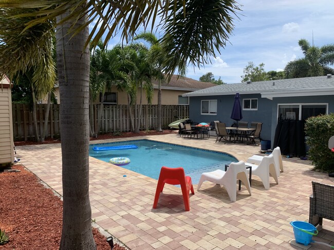 property at 5464 NE 2nd Ave