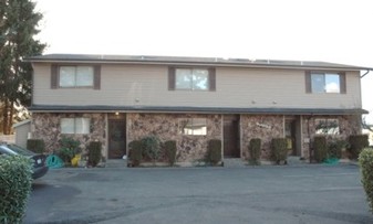 Edmonds Triplex Apartments