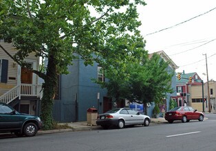 300 N Patrick St in Alexandria, VA - Building Photo - Building Photo