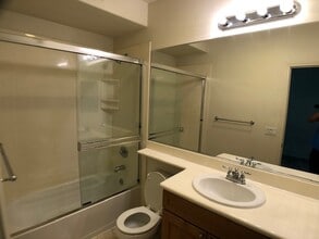 887 Gaspar Vis in San Jose, CA - Building Photo - Building Photo
