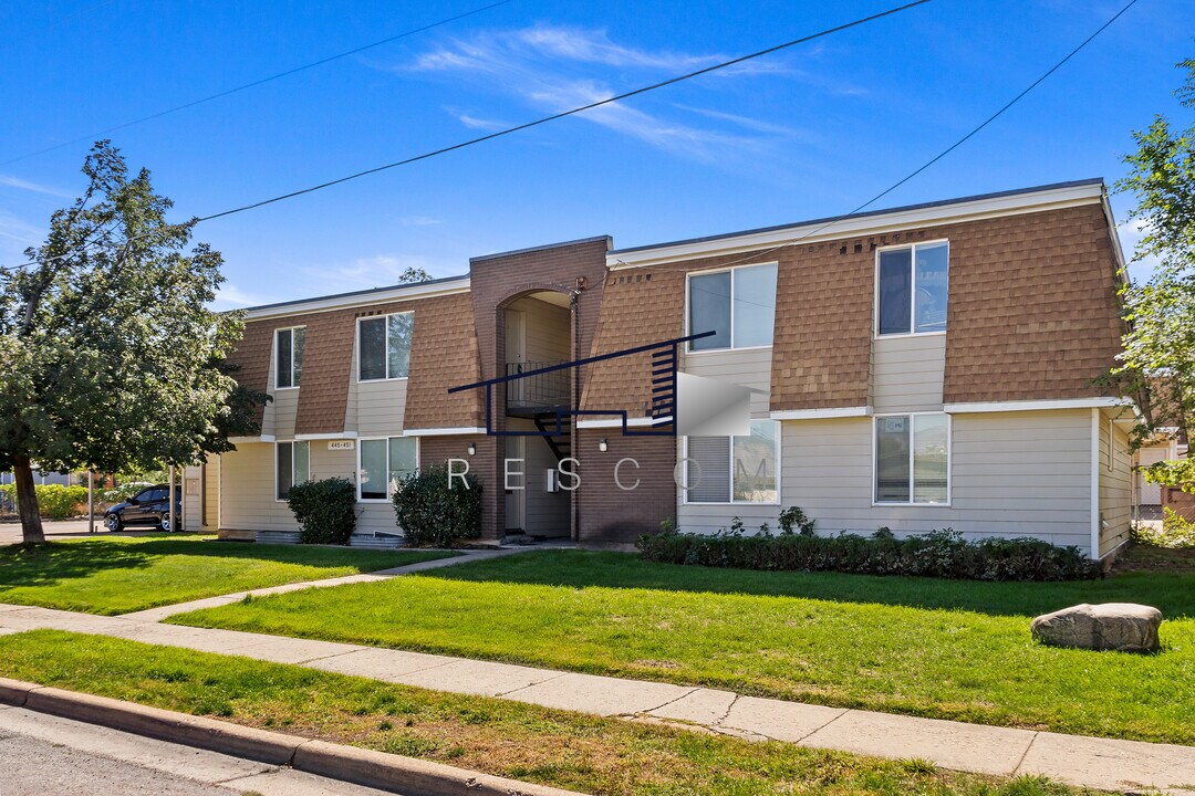 447 W 4900 S, Unit 3 in Washington Terrace, UT - Building Photo