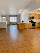 1031-1033 Pleasant View Ln in Little Chute, WI - Building Photo - Building Photo