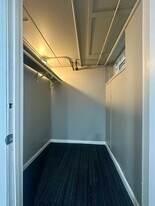 1727 Reaney Ave E in St. Paul, MN - Building Photo