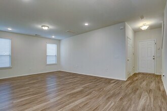 15803 Smithland Dr in Houston, TX - Building Photo - Building Photo