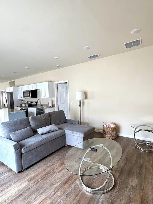 property at 314 N 6th St