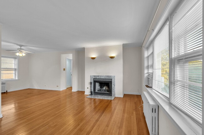 530 Michigan Ave in Evanston, IL - Building Photo - Building Photo