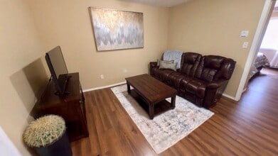 70-170 Woodsmere Close in Fort Saskatchewan, AB - Building Photo - Building Photo